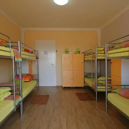 バックパッカーズ フェアリーテール