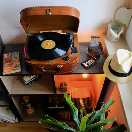 Backpackers Fairytale Split