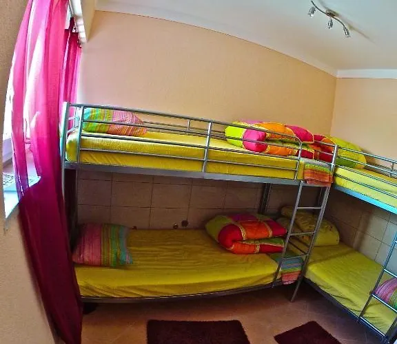 Backpackers Fairytale Hostel *